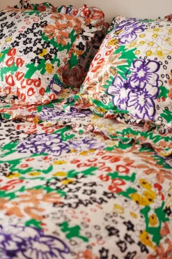 Celia B Dahlia Bedding Set New